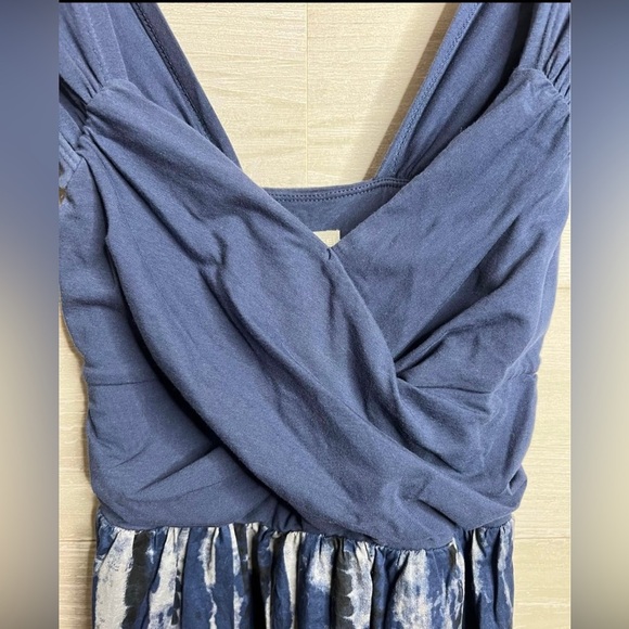 Converse Dress - Picture 6 of 6